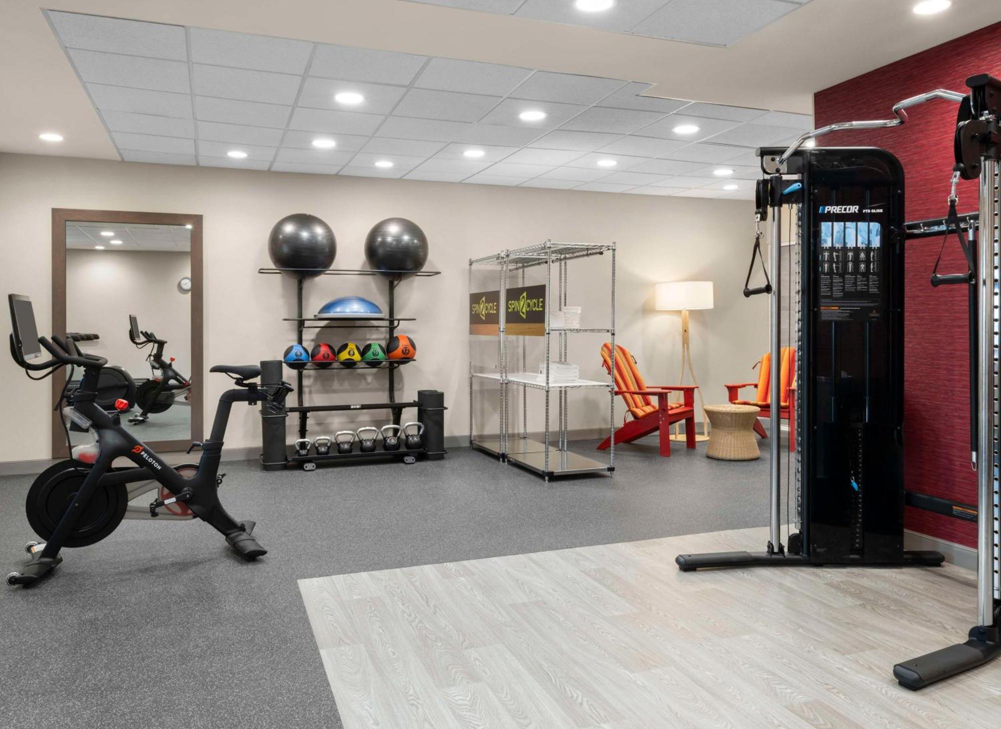 Hotel Home2 By Hilton Orlando South 3*